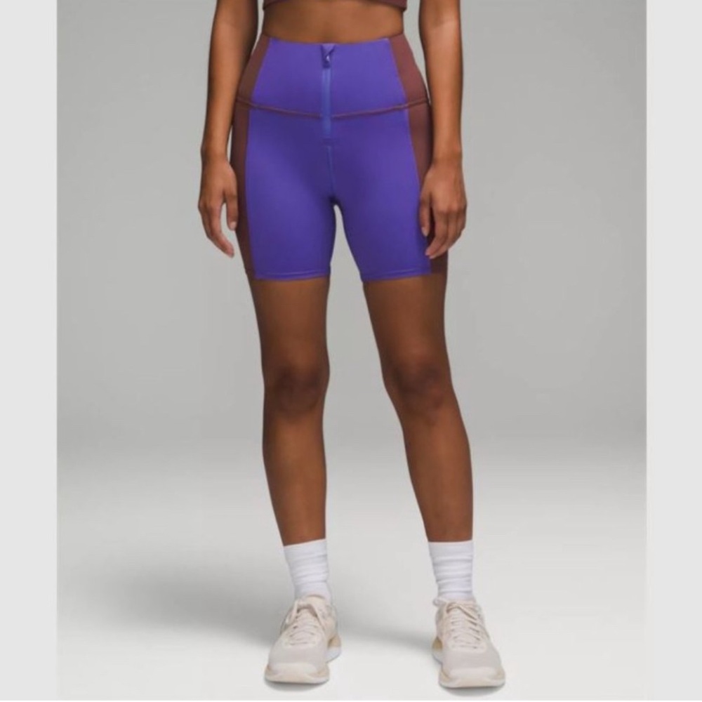 Lululemon Hike to Swim
Short Indigo/Brown - Picture 6 of 12